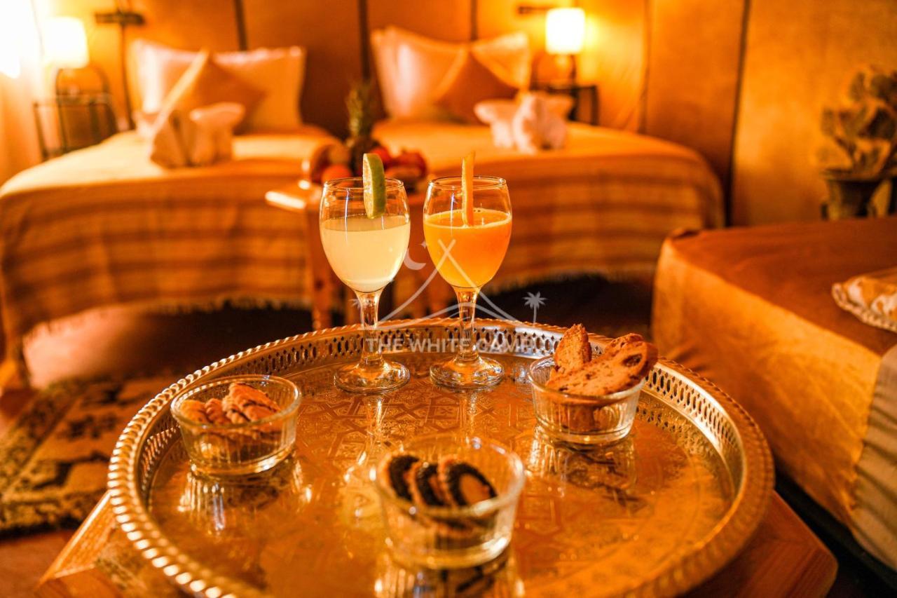 The White Camp - Your Merzouga Luxury Desert Camp & Erg Chebbi Dunes Camel Riding Exterior foto